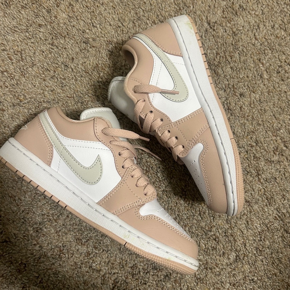 Size 5 Pink & White Jordans